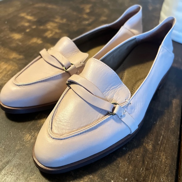 Aerosoles Elegant Women's Pink Loafers - Picture 16 of 16